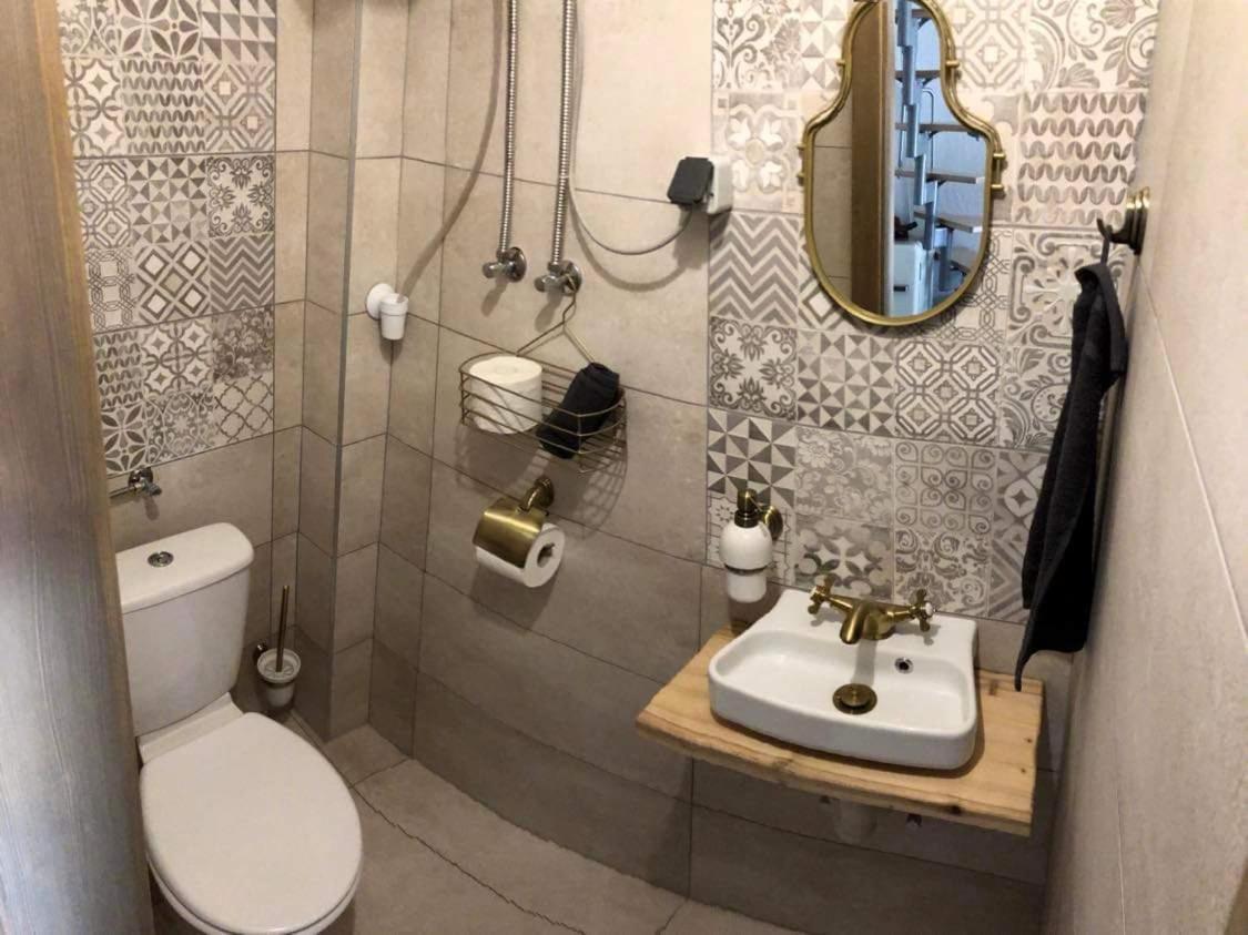 Pres-Lak Apartment Tarjan Ngoại thất bức ảnh