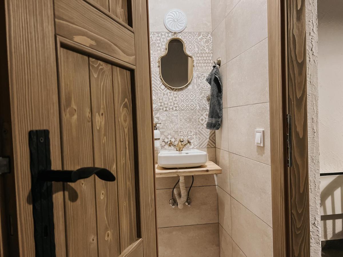 Pres-Lak Apartment Tarjan Ngoại thất bức ảnh