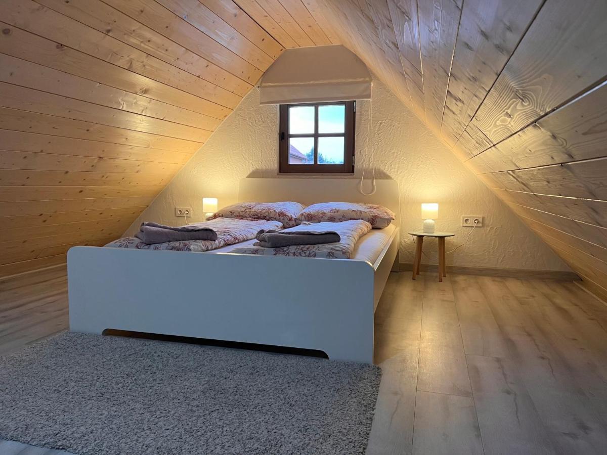 Pres-Lak Apartment Tarjan Ngoại thất bức ảnh